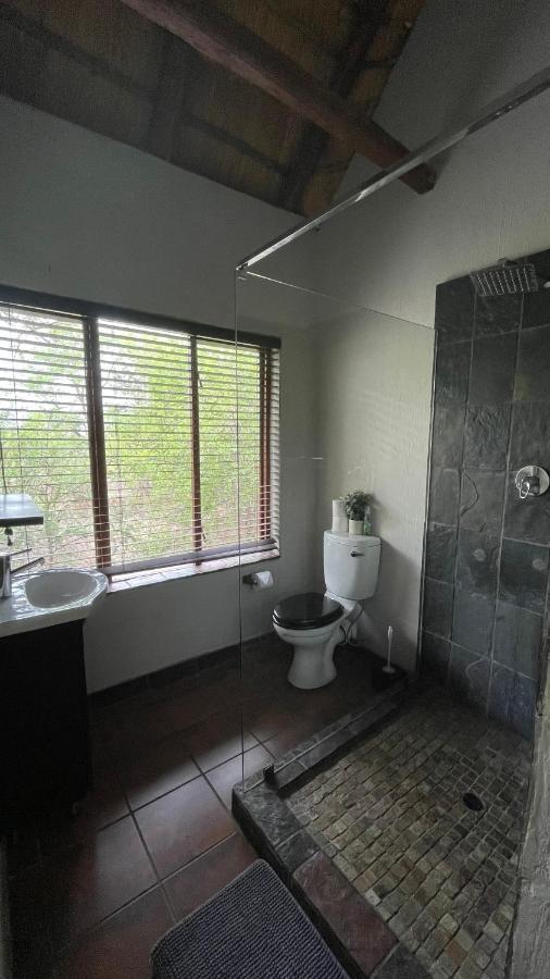 Ujabule Lodge Hoedspruit Esterno foto